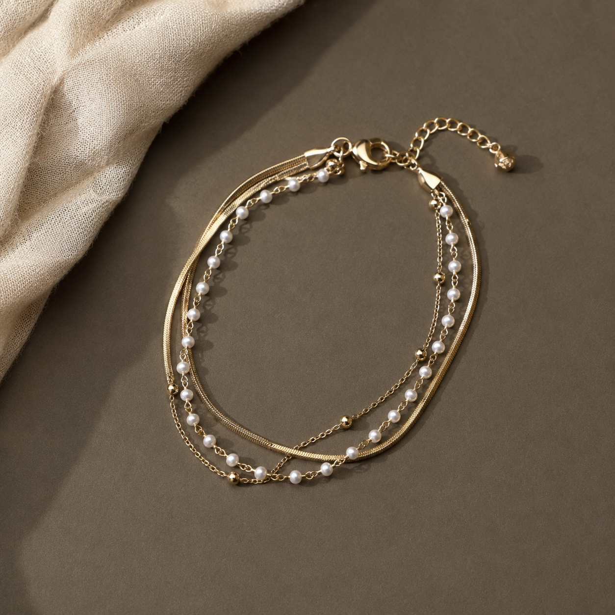 Vanilla bracelet gold-tone bracelet – alternate view