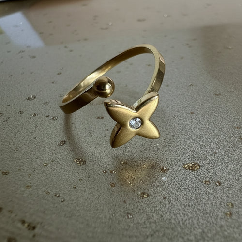 Amelie adjustable ring – gold-tone ring by The Basics