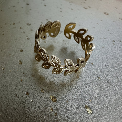 Athena adjustable ring – gold-tone ring by The Basics