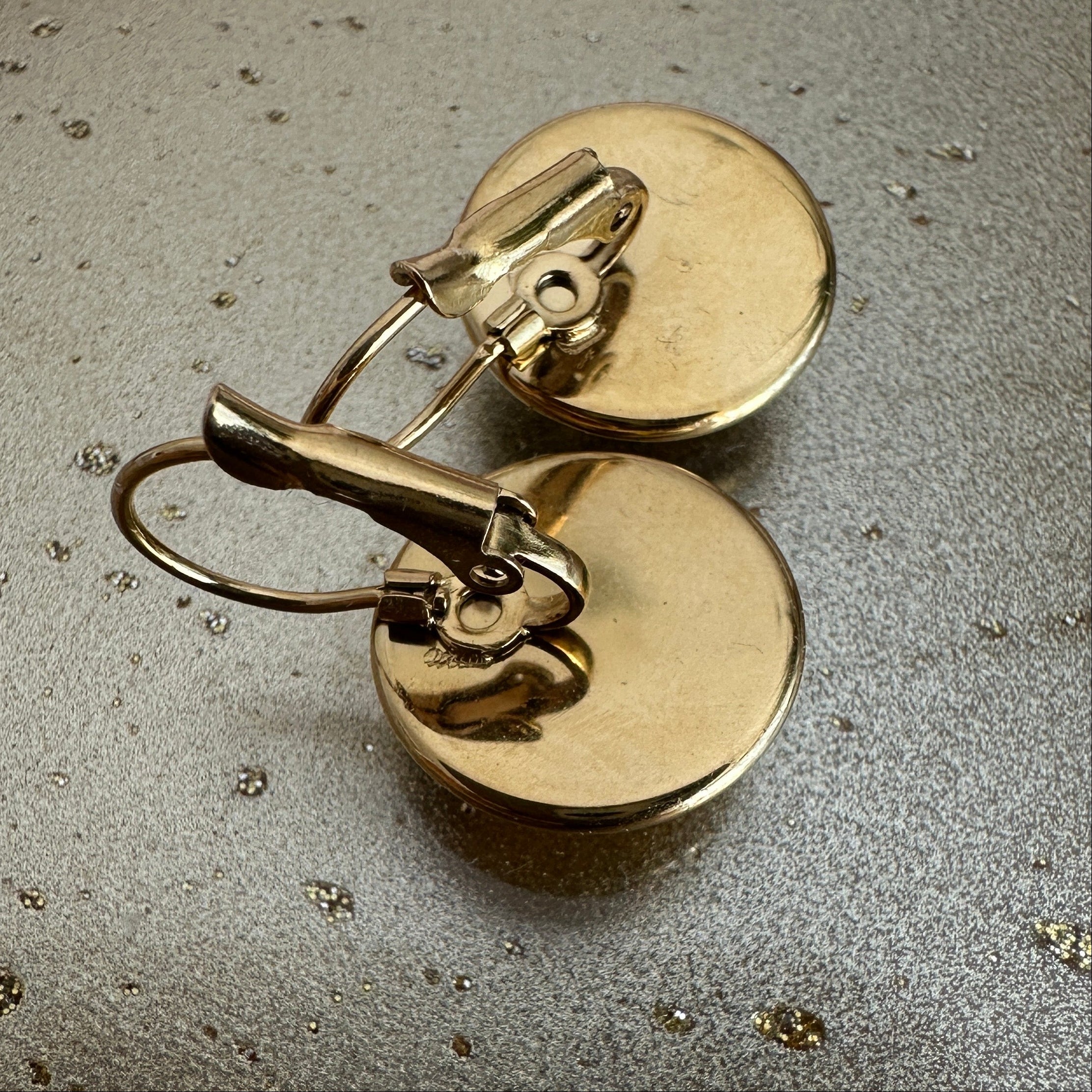 Americano Earrings gold-tone earrings – detail view